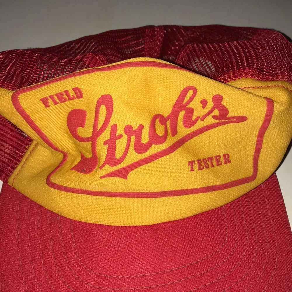 Stroh’s Field Tester Branded Red Yellow Trucker Hat Mens Vintage Snapback Cap